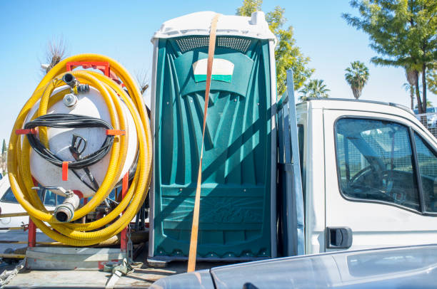 Best Affordable portable toilet rental  in St Petersburg, FL