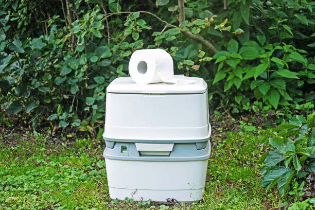 Best Portable restroom trailer rental  in St Petersburg, FL
